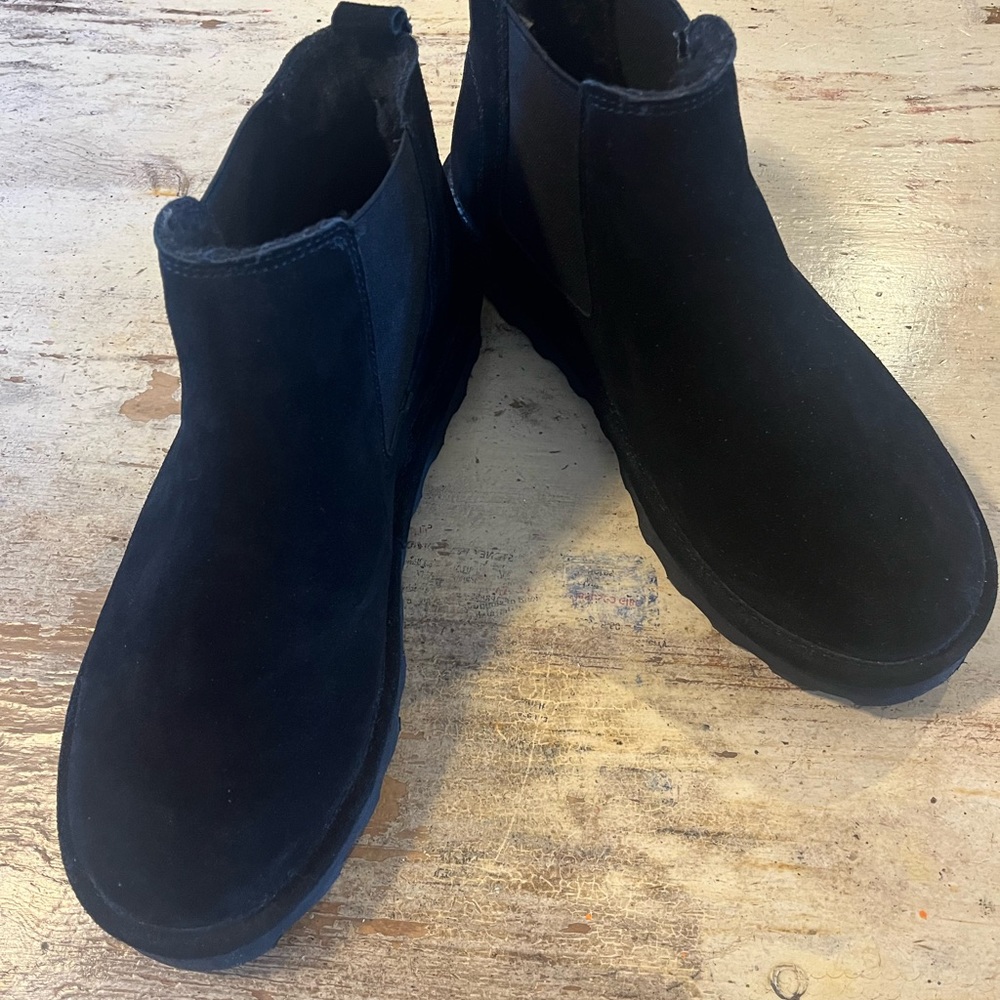 Bear paw slip on bootie
